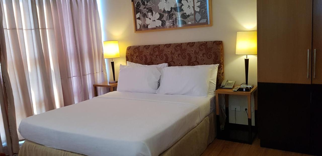 One Tagaytay Place Private Residences تاجيتاي المظهر الخارجي الصورة