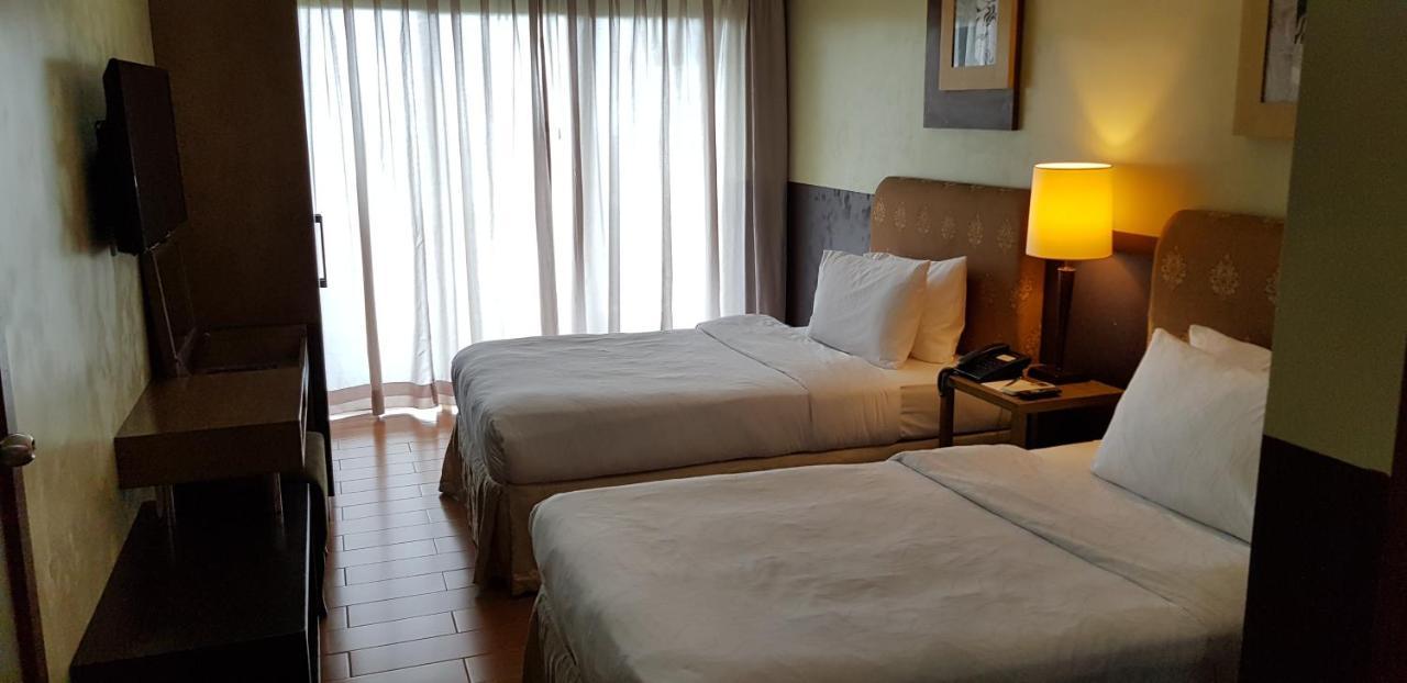 One Tagaytay Place Private Residences تاجيتاي المظهر الخارجي الصورة