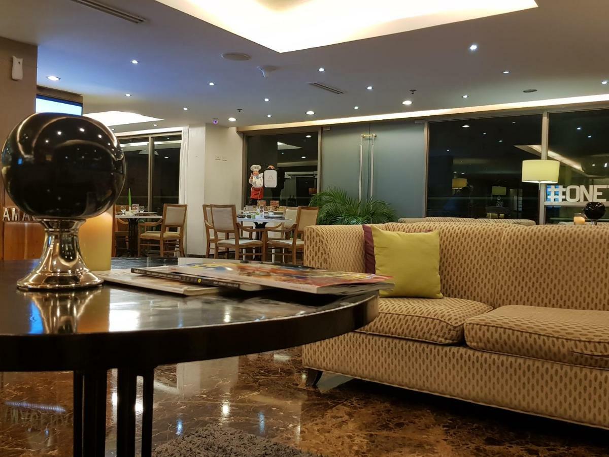 One Tagaytay Place Private Residences تاجيتاي المظهر الخارجي الصورة